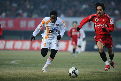 世俱杯-劳塔罗勾射破门 国米2-1逆转送浦和出局 [世俱杯国际米兰]